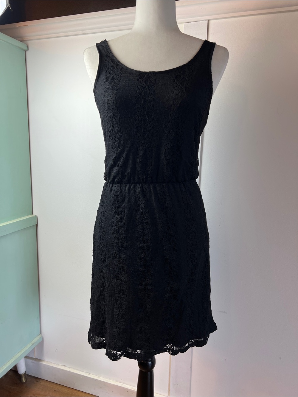 Only Black Lace Sleeveless Elastic-Waist Dress